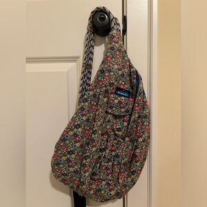 RARE Floral Kavu Rope Bag